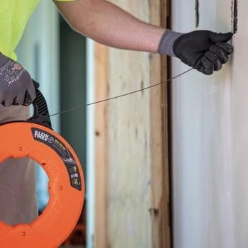 Klein Tools® 120' Steel Fish Tape 5 Klein Tools® 120' Steel Fish Tape - Image 3