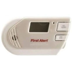 Brk Plug-"carbon Monoxide Detector With Battery Backup And Digital Display