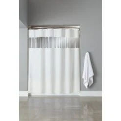 Hooked Style Vinyl Shower Curtain 72" White Case Of 12